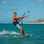 Guia Completo de 7 Dias em Cumbuco: Roteiro de Praia, Passeios e Kitesurf no Ceará